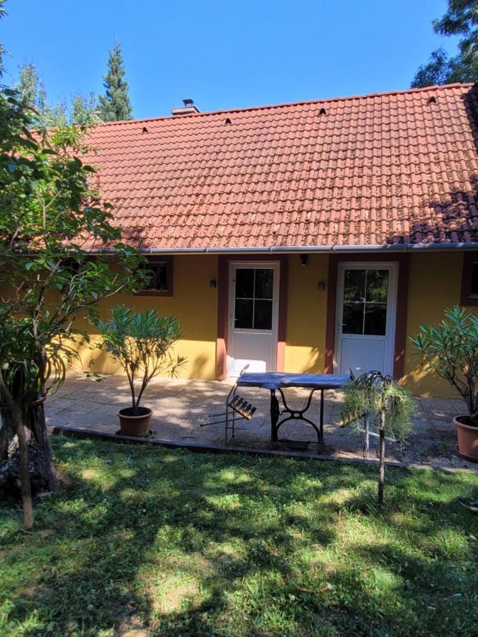 فندق Mohas Vendeghaz Koszeg Mohas Ut 107 المظهر الخارجي الصورة