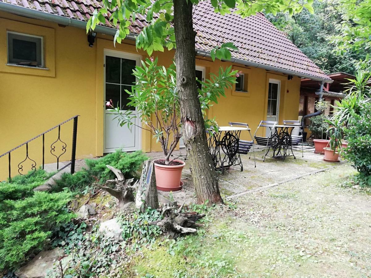 فندق Mohas Vendeghaz Koszeg Mohas Ut 107 المظهر الخارجي الصورة